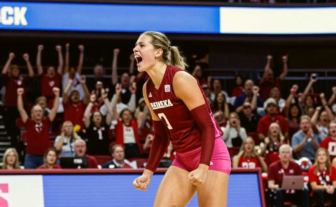 Vết nứt cuối set: Thổ Nhĩ Kỳ thua Romania 1-3 và dồn tất cả vào trận cuối tại EuroVolley 2026