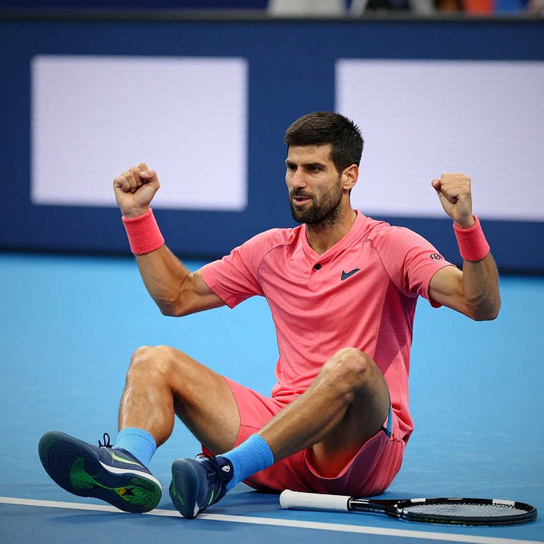 Nhãn 'tennis' dán trên một bản tin thuế: Khi sự thật lạc nhịp giữa phòng họp báo