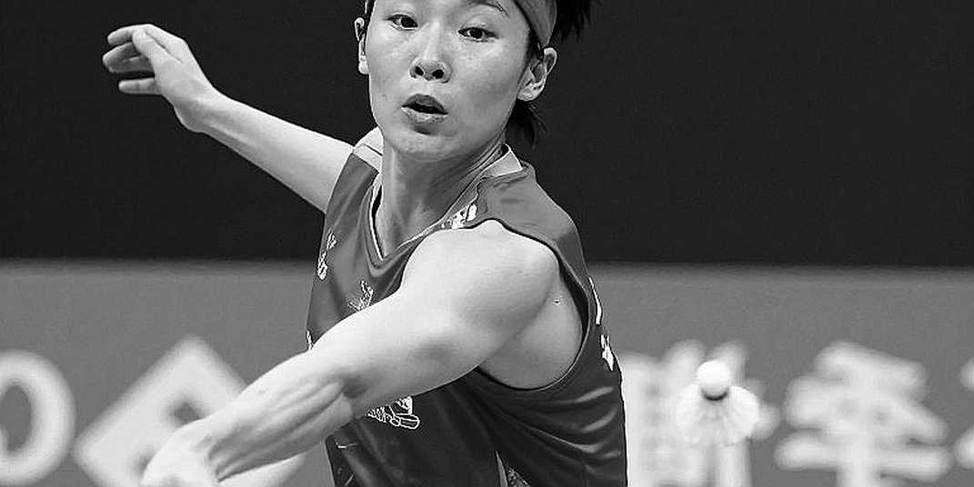 Asian Games Men's Singles Final in Ichinomiya: Loh Kean Yew, Kunlavut Vitidsarn and Two Form Curves That Never Cross Asian Games Men's Singles Final in Ichinomiya: Loh Kean Yew, Kunlavut Vitidsarn and Two Form Curves That Never Cross
