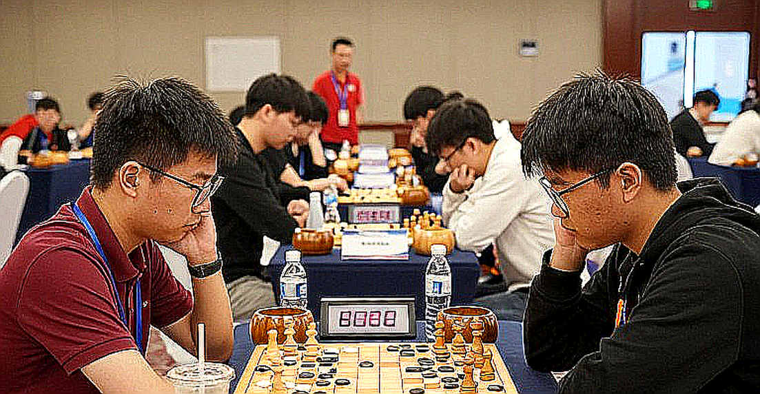 Olympiad cờ vua 2026 tại Samarkand: Ngọn đuốc chuyển giao và ba danh xưng chưa được kiểm chứng